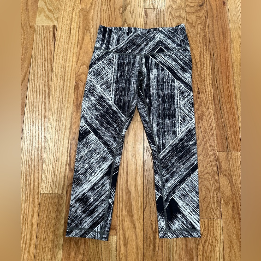 Lululemon Wunder Under Crop Leggings